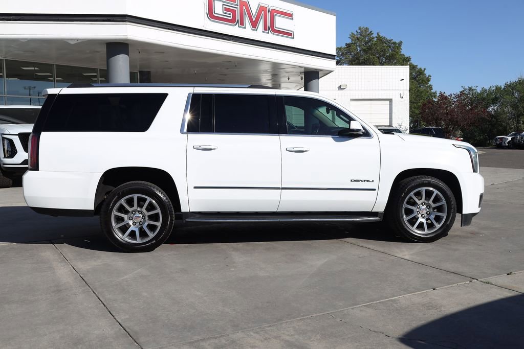 Used 2020 Summit White GMC Denali image 7