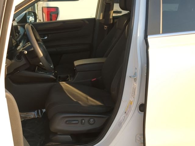 Certified Used 2025 Platinum White Pearl Honda EX image 11