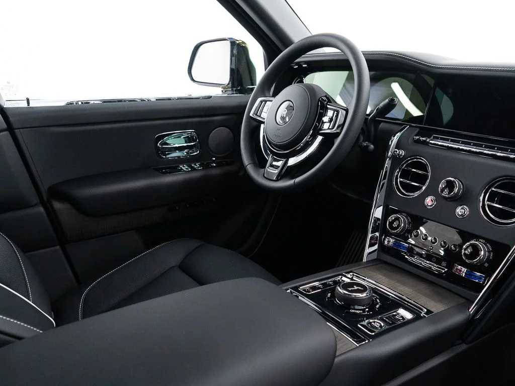 New 2027 Black Diamond Rolls-Royce  image 33