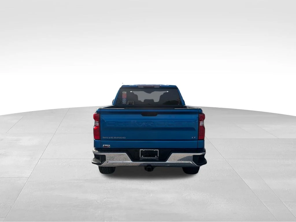 Used 2024 Blue Chevrolet LT image 5