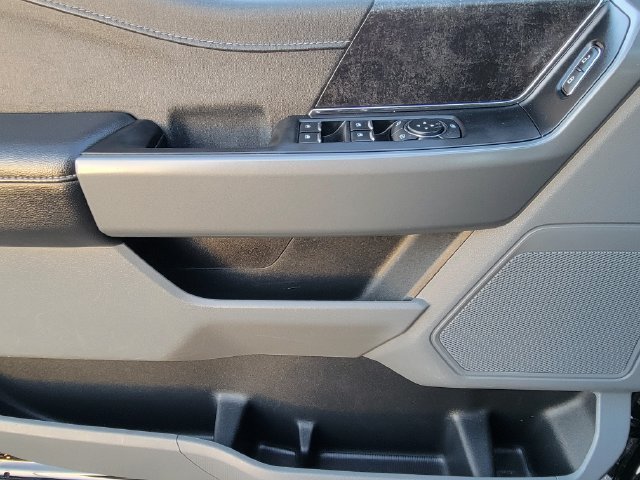 Certified Used 2023 Agate Black Metallic Ford XLT image 15
