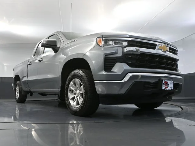 Used 2023 Gray Chevrolet LT image 42