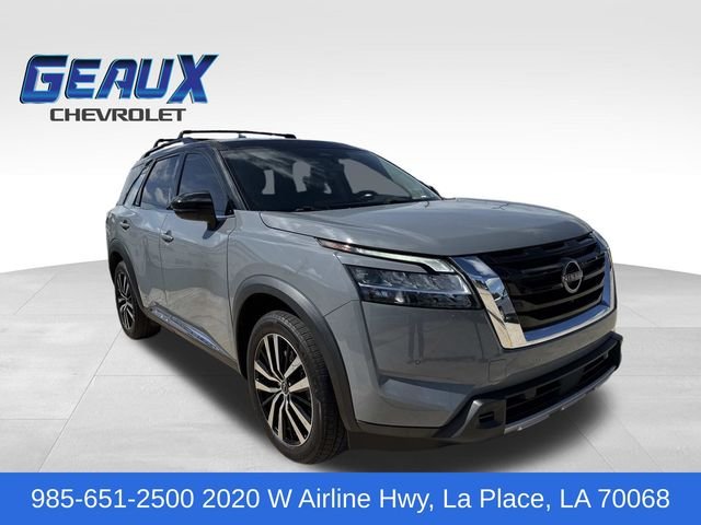 2023 Nissan Pathfinder Platinum