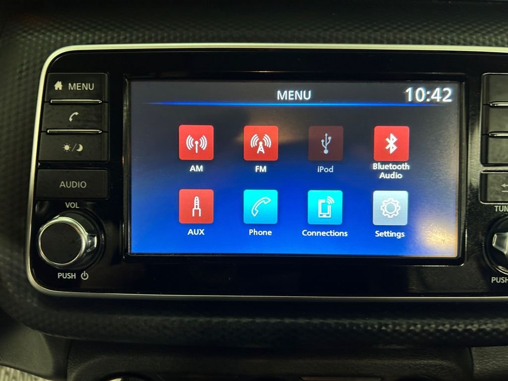 Used 2022 Gray Nissan S image 11