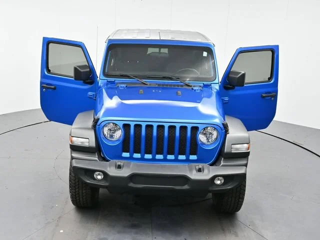Used 2021 Hydro Blue Pearlc Jeep Sport S image 40