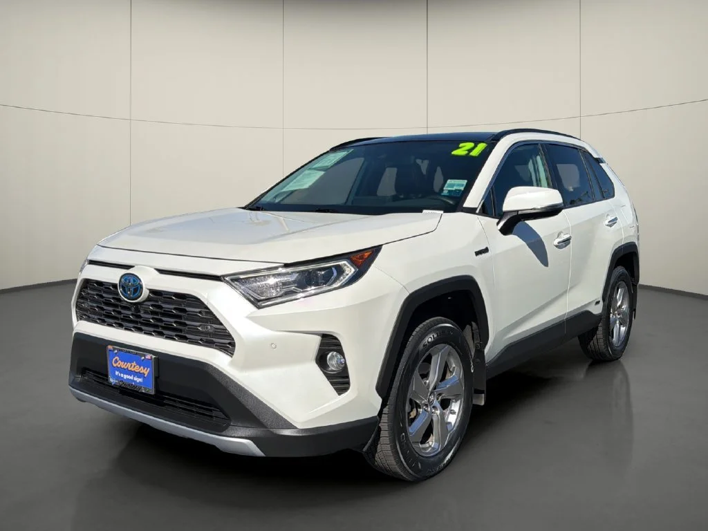 Used 2021 White Toyota Limited image 3