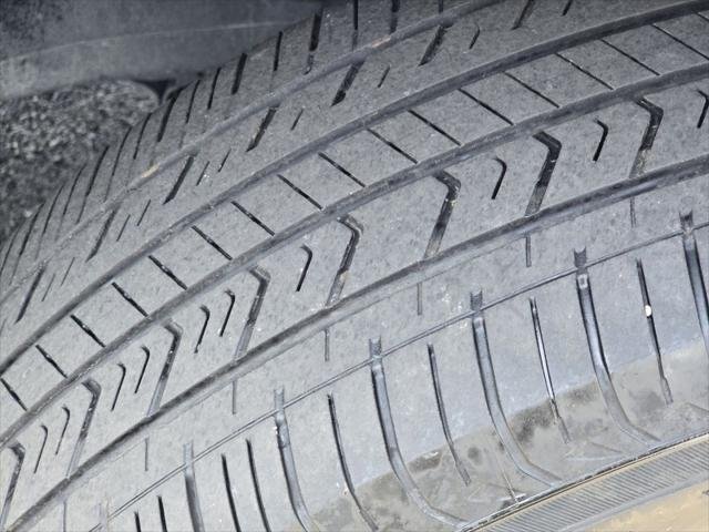 Certified Used 2024 WIND CHILL PEARL Toyota  image 14