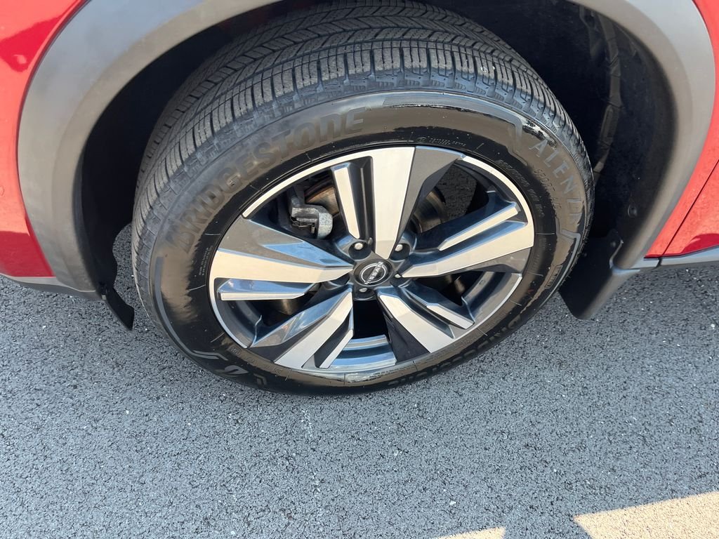 Certified Used 2023 Red Nissan SL image 9