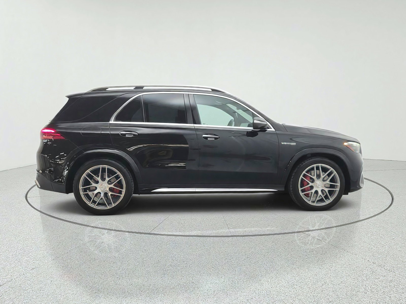 Certified Used 2024 Obsidian Black Metallic Mercedes-Benz AMG® GLE 63 S 4MATIC+ SUV image 4