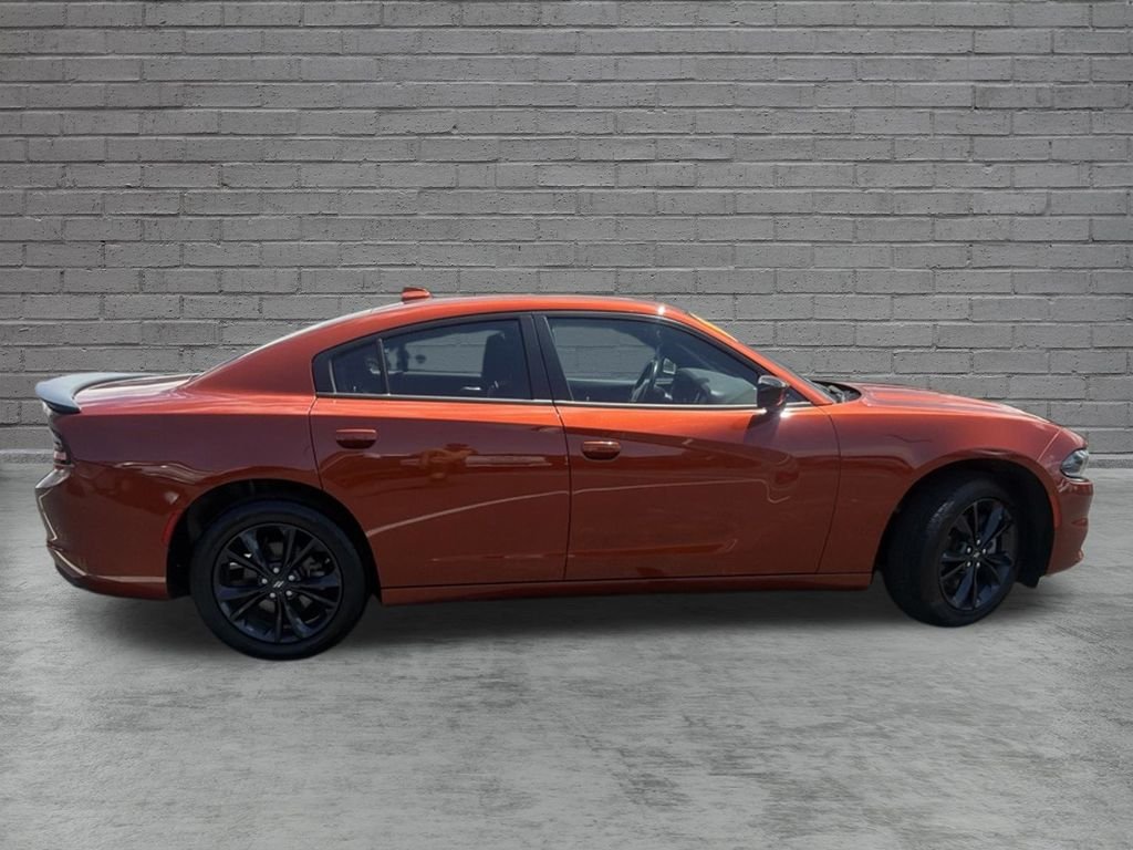 Used 2023 Orange Dodge SXT image 10