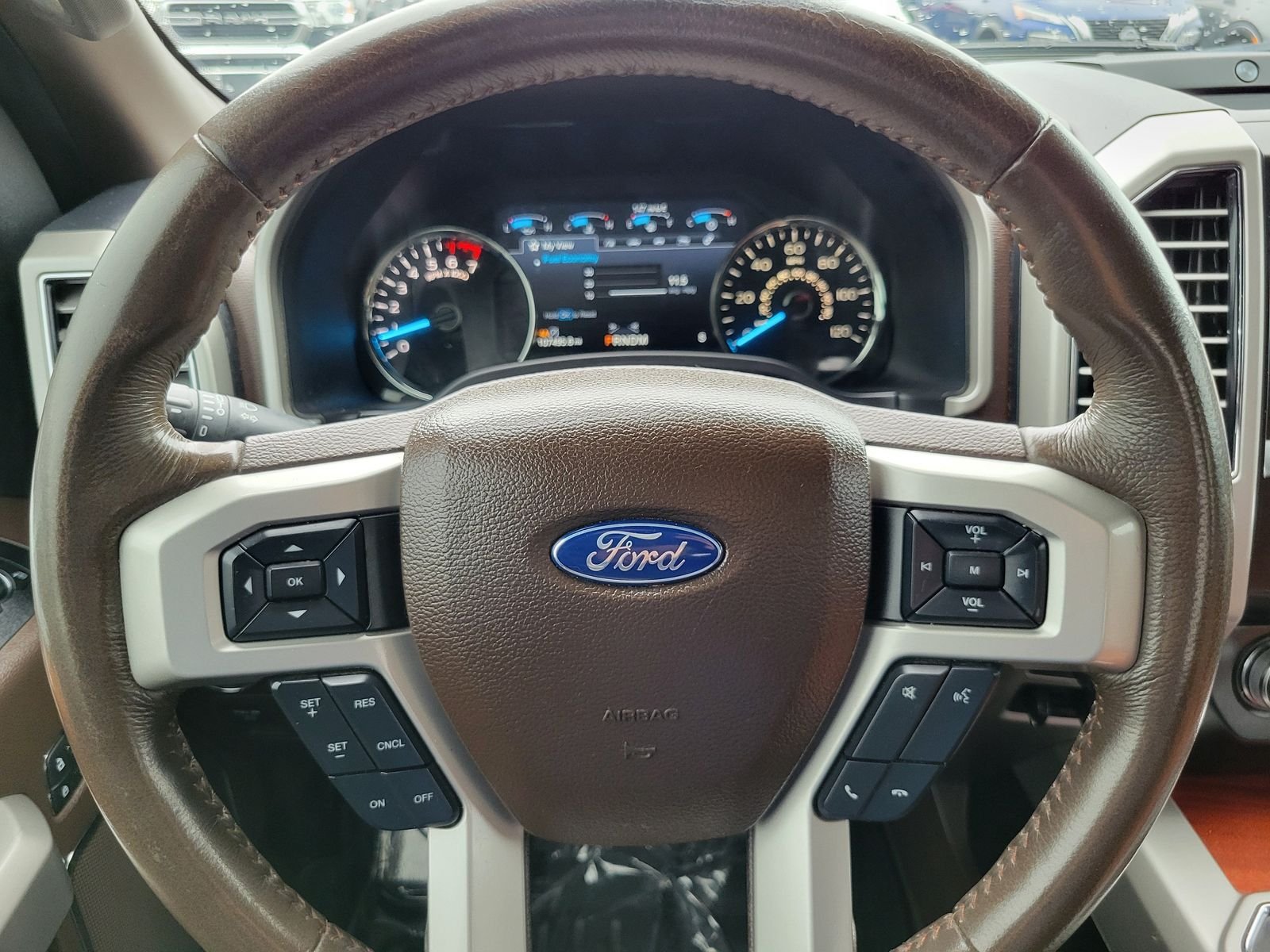 Used 2020  Ford King Ranch image 11