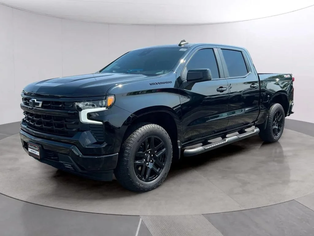 Used 2023 Black Chevrolet RST image 2