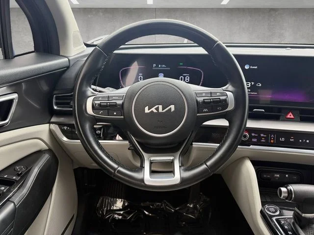 Used 2023 Black Kia EX image 23