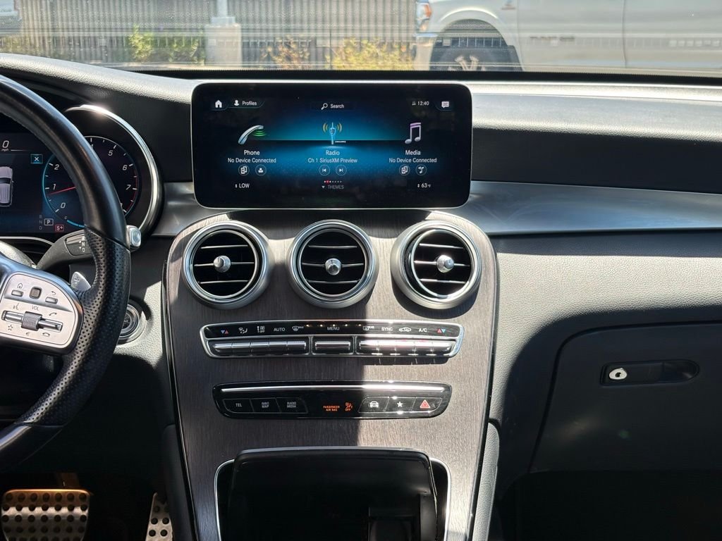 Used 2022 Black Mercedes-Benz GLC 300 image 13