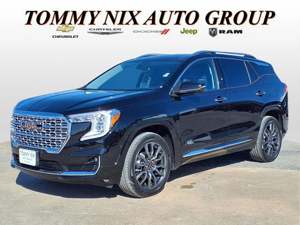 2023 GMC Terrain Denali AWD's photo