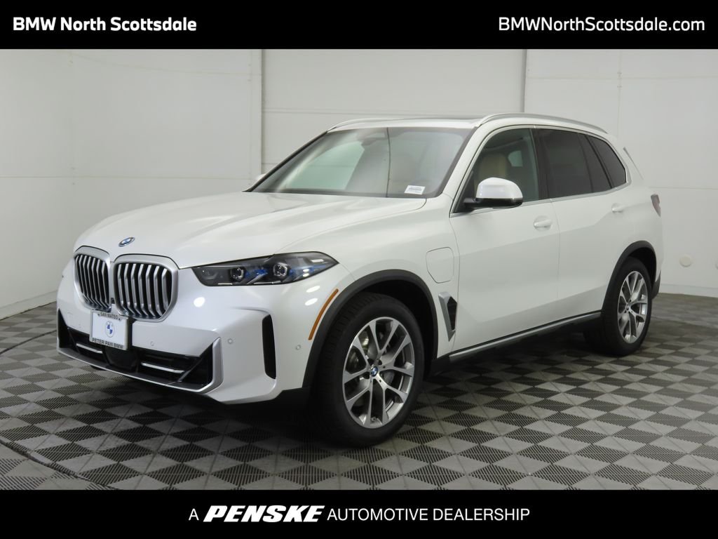2026 BMW X5 xDrive50e's photo