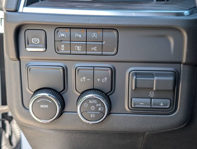 2026 Chevrolet Tahoe LT - Photo 17