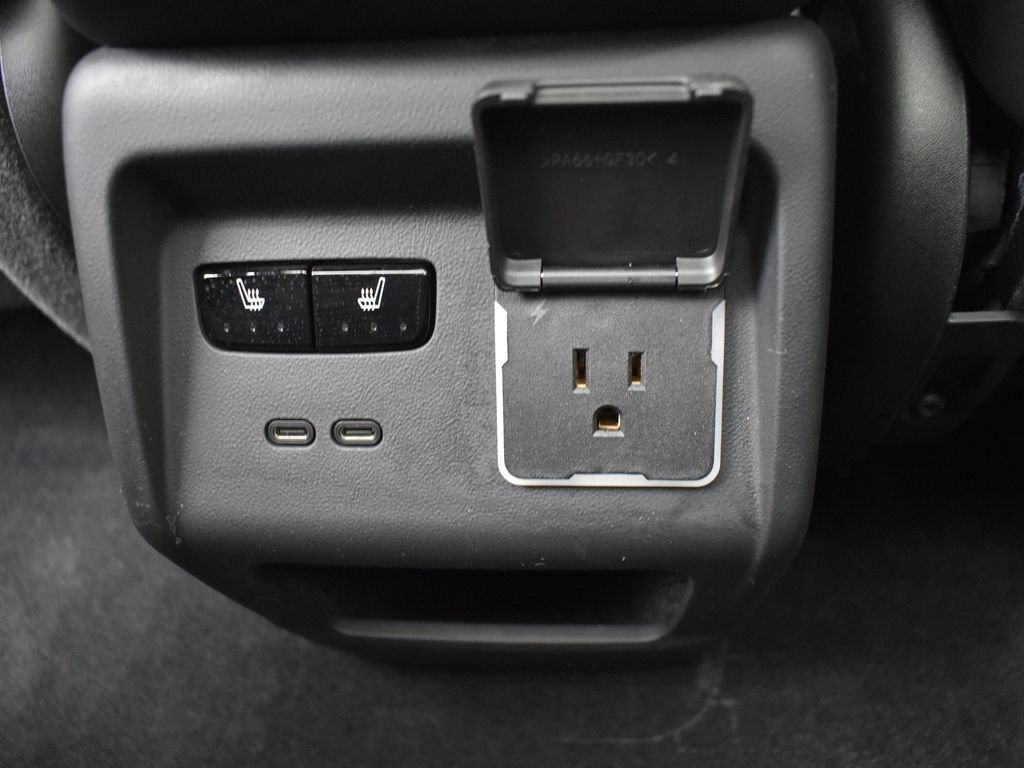 2025 CADILLAC OPTIQ - Image 31