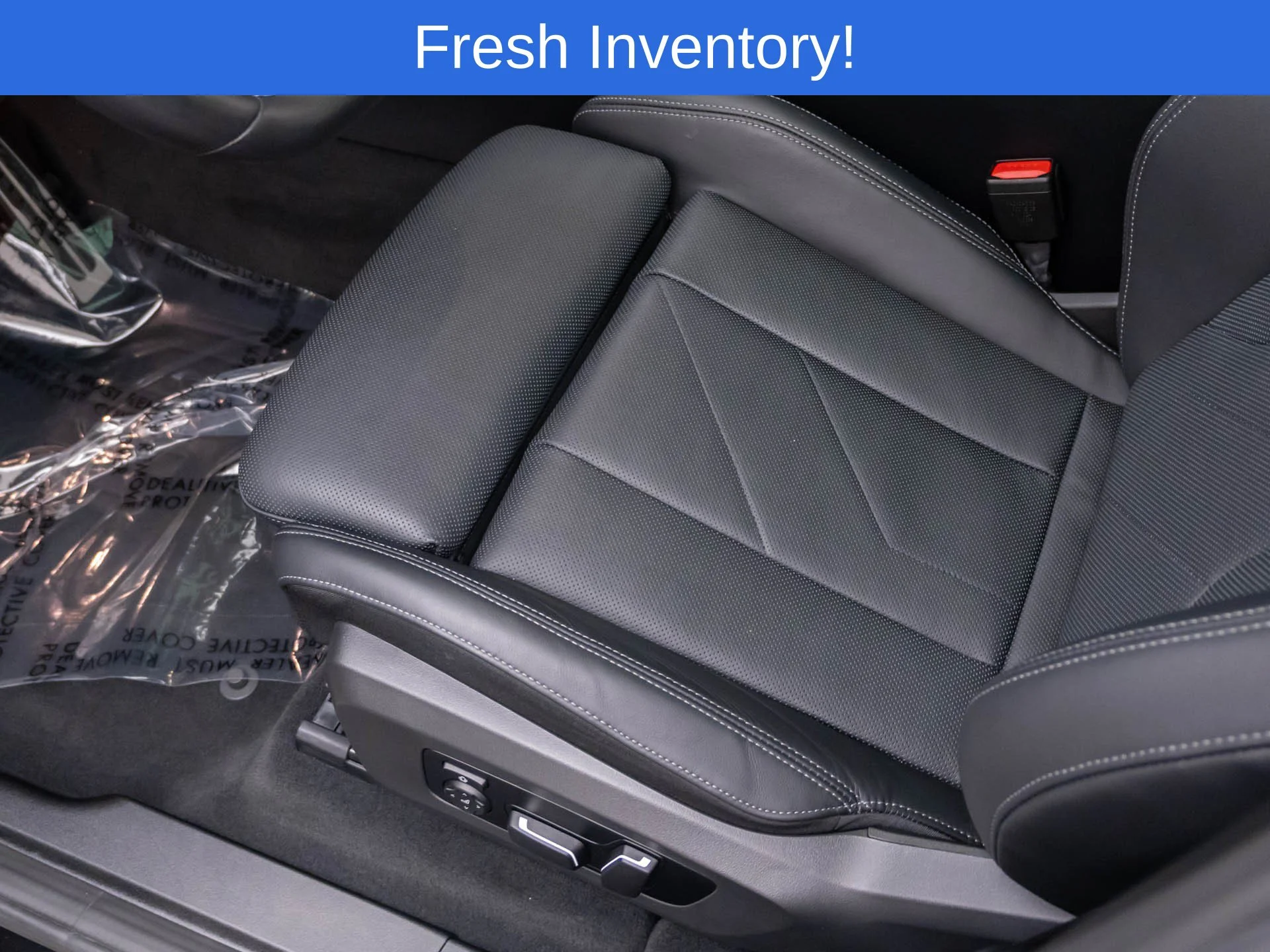 Certified Used 2025 Black BMW M50 xDrive image 13