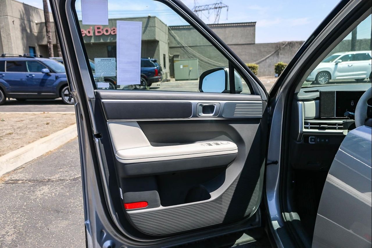 New 2026 Silver Hyundai SEL image 49