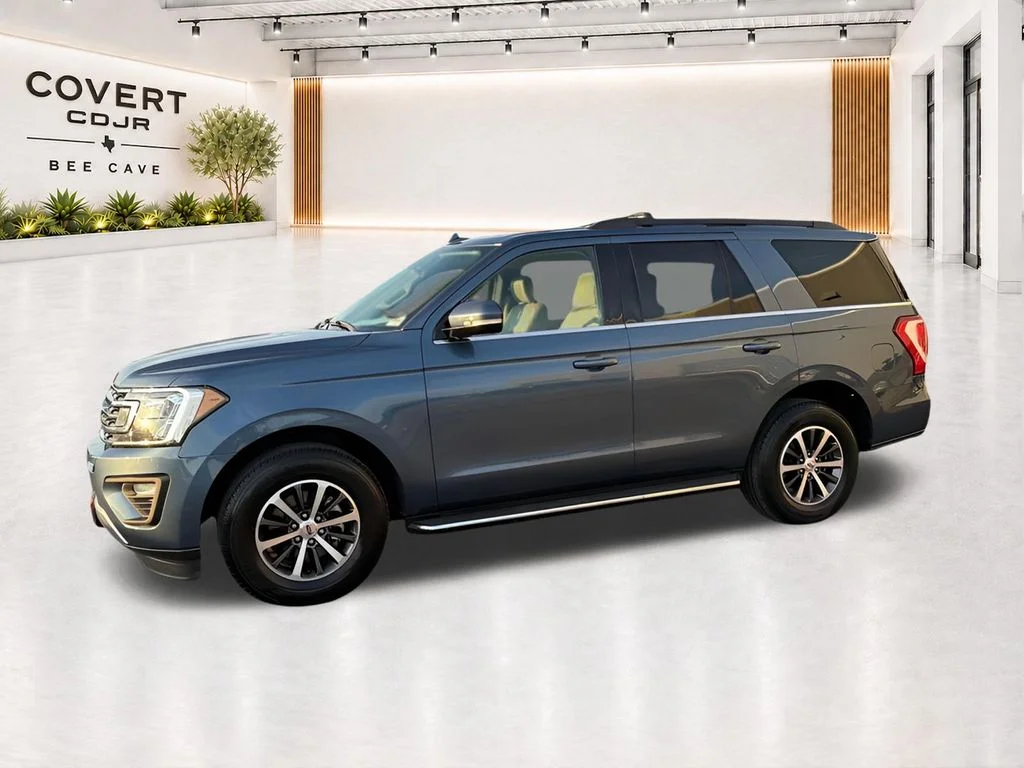 Used 2018 Blue Ford XLT image 7