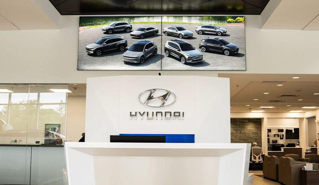 2025 Hyundai Elantra N - Photo 22