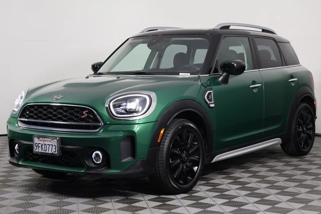 2023 MINI Countryman Cooper S's photo