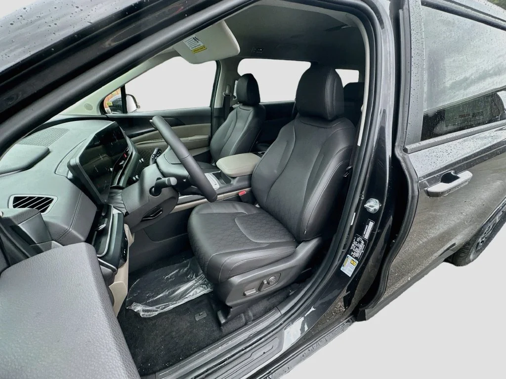 New 2027 Panthera Metal Kia LXS image 21