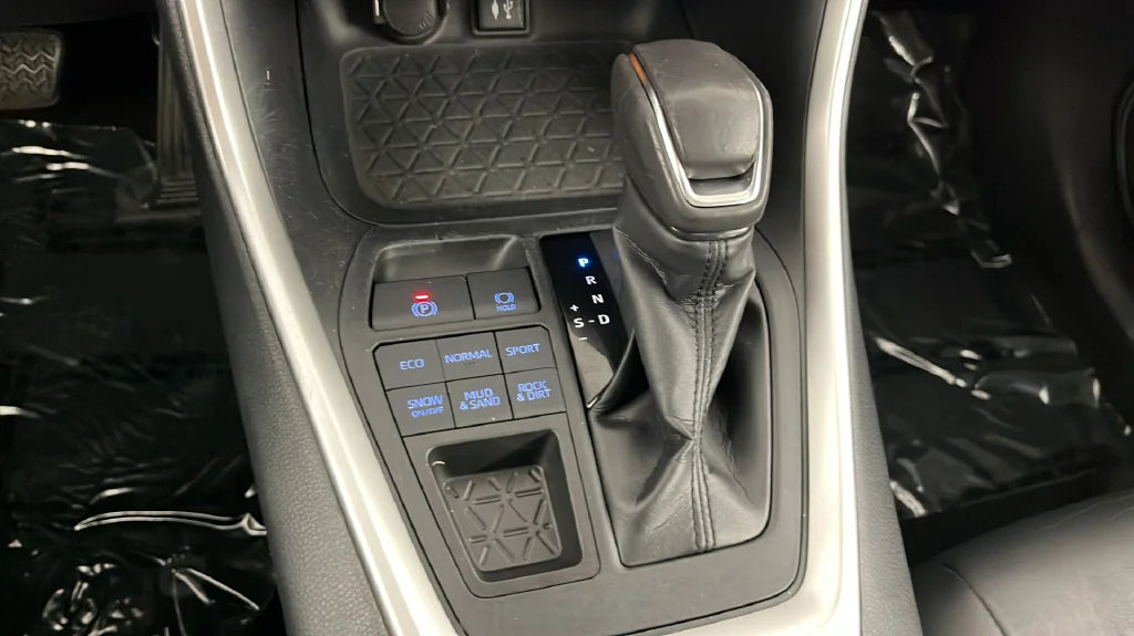 2019 Toyota RAV4 XLE Premium - Photo 30