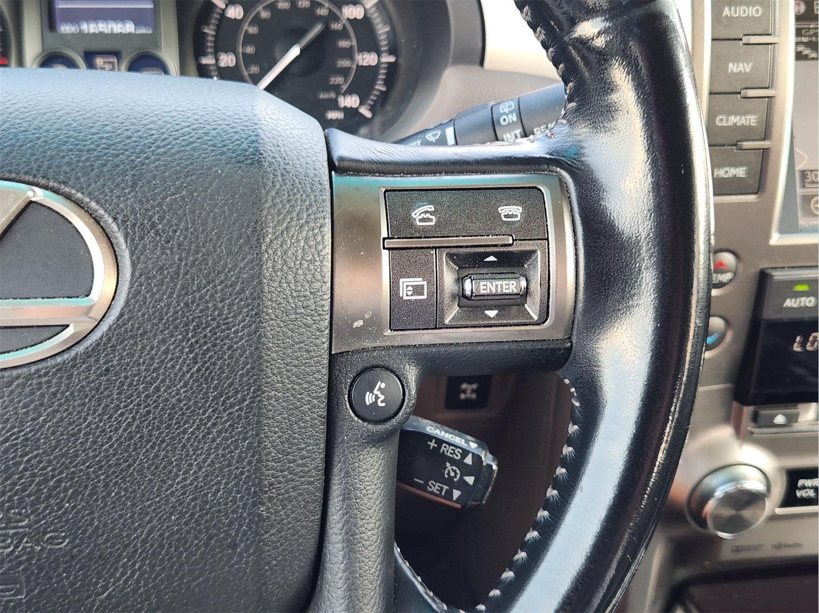 Used 2016 Starfire Pearl Lexus  image 28