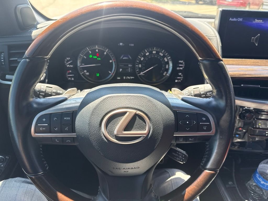 Used 2020 White Lexus 570 image 7