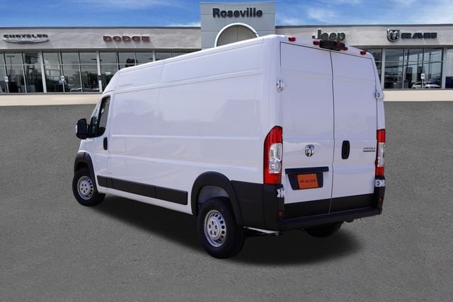 New 2026 Bright White Clear-Coat Exterior Paint RAM High Roof image 7