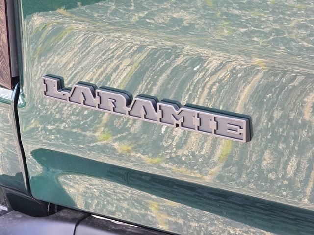 New 2026 Serrano-Green Metallic Exterior Paint RAM Laramie image 33
