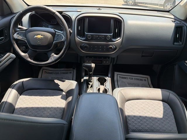 Used 2018 Silver Ice Metallic Chevrolet 4WD Z71 image 25