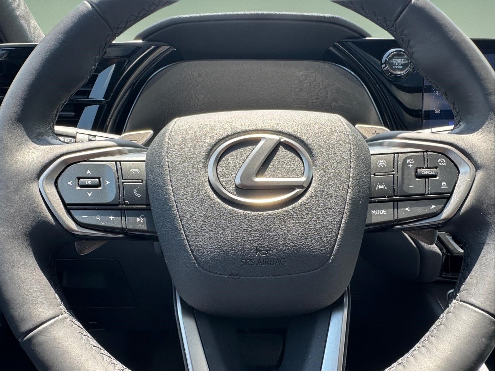 Used 2025 Mica Lexus TX 350 Premium image 21