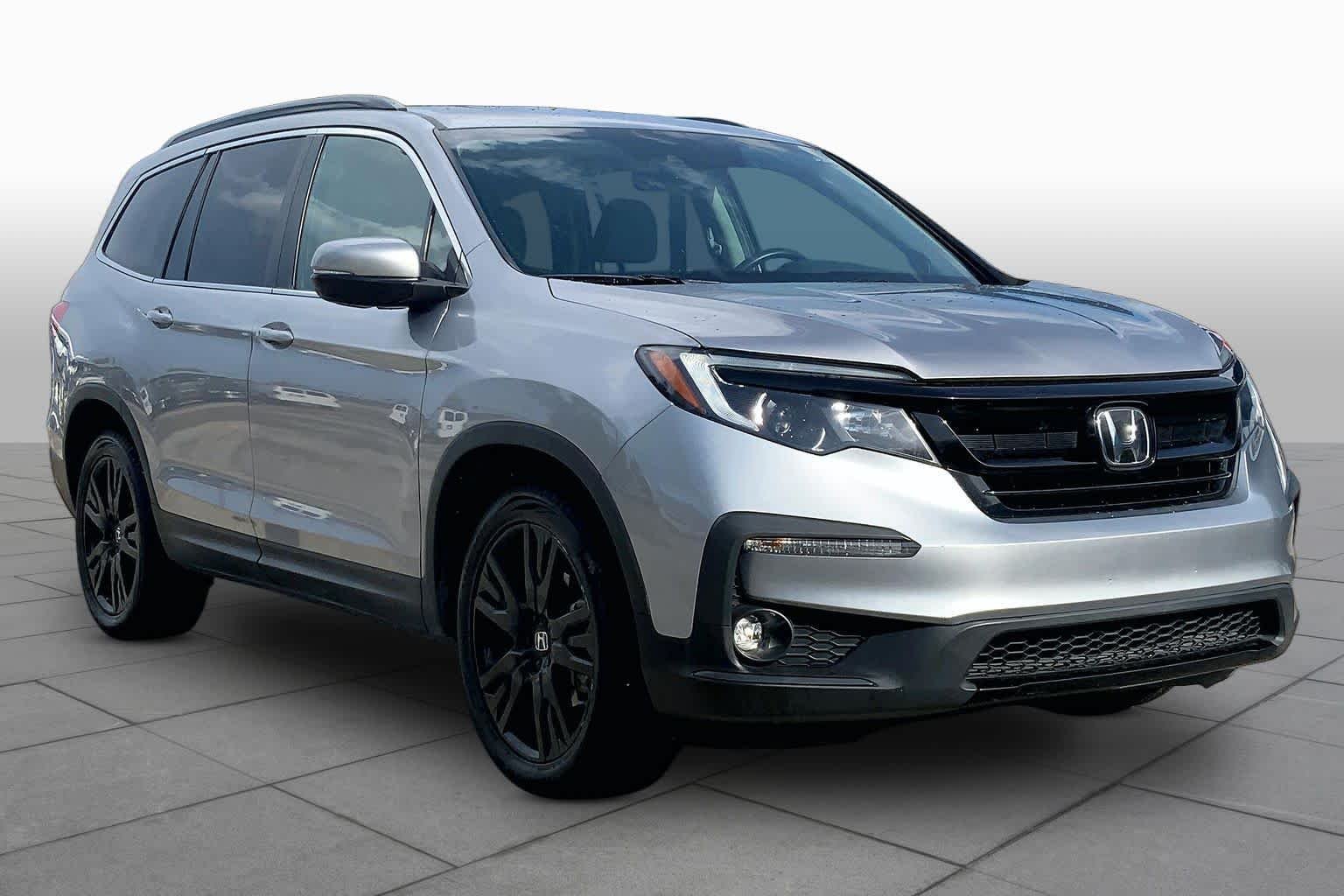 Used 2021 Lunar Silver Metallic Honda Special Edition image 3