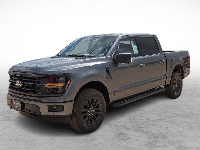 New 2026 Carbonized Gray Metallic Ford XLT image 30