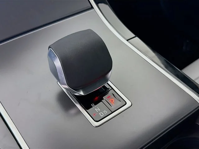 New 2026 Varesine Blue Land Rover S image 19