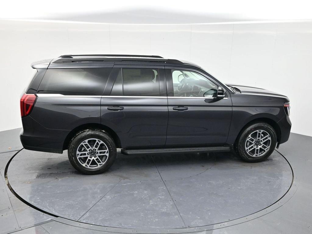 New 2025 Dark Matter Gray Metallic Ford Active image 46