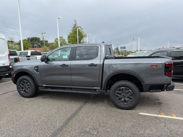 New 2026 Carbonized Gray Metallic Ford XLT image 6