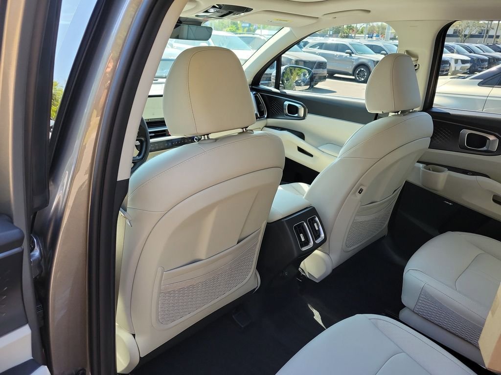New 2026 Beige Kia EX image 20