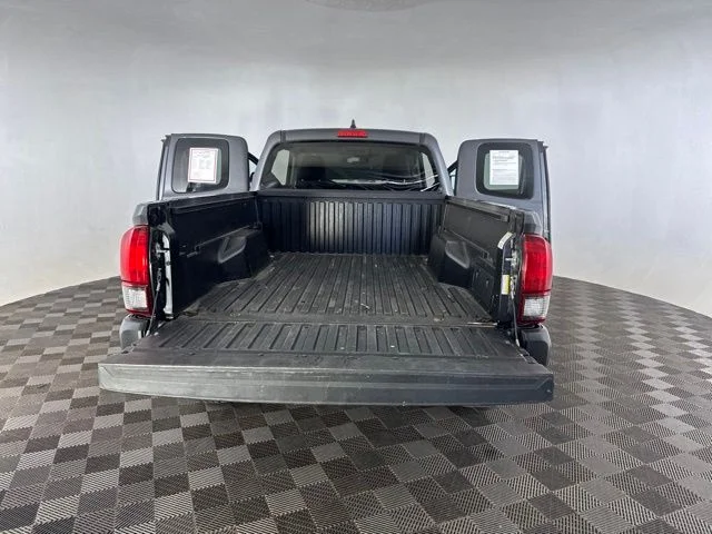 Used 2022 Gray Toyota SR image 15