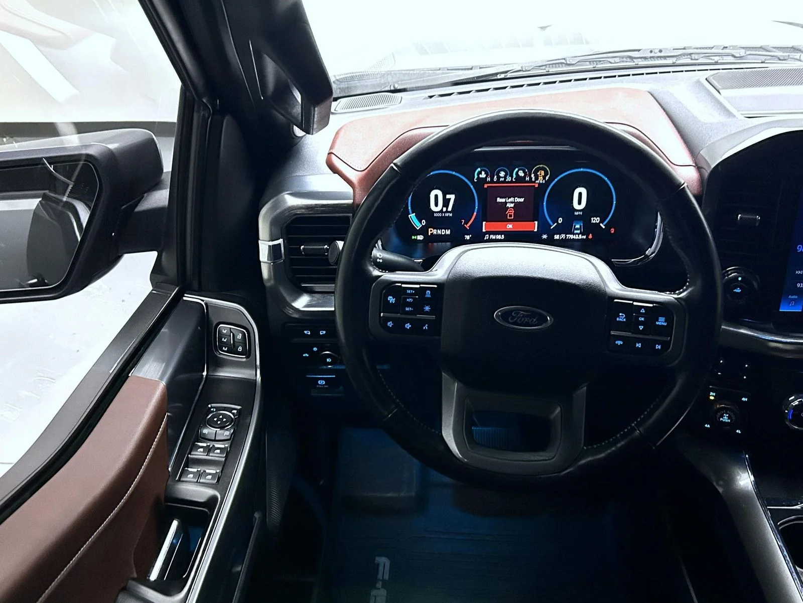 Used 2023 Gray Ford Lariat image 12