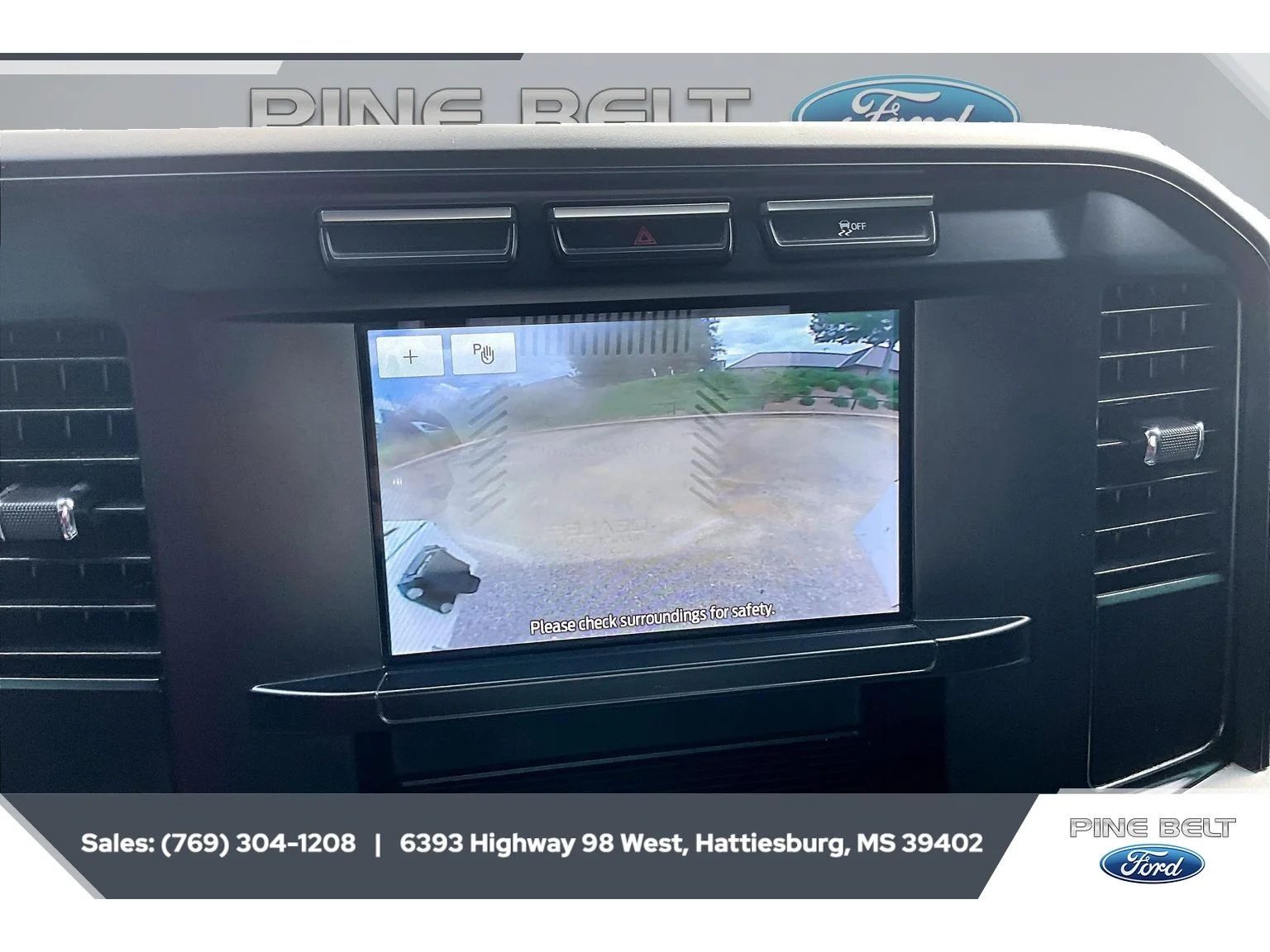Used 2023 Oxford White Ford XL image 16
