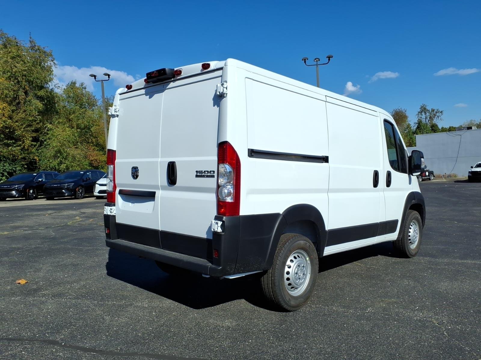 New 2027 Bright White Clearcoat RAM Tradesman image 7