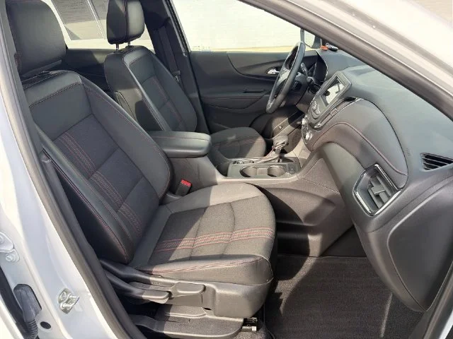 Used 2024 White Chevrolet RS image 33