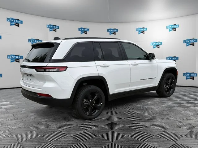 New 2026 White/off-white Jeep Limited image 5