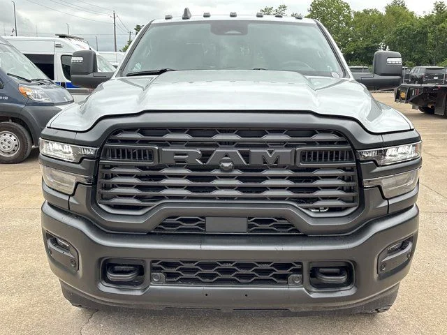 New 2026 Silver Ram Tradesman image 9
