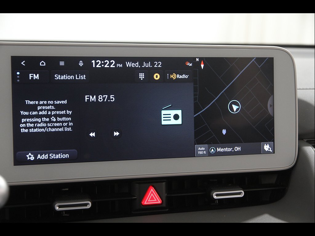 2024 Hyundai IONIQ 5 Limited - Photo 13