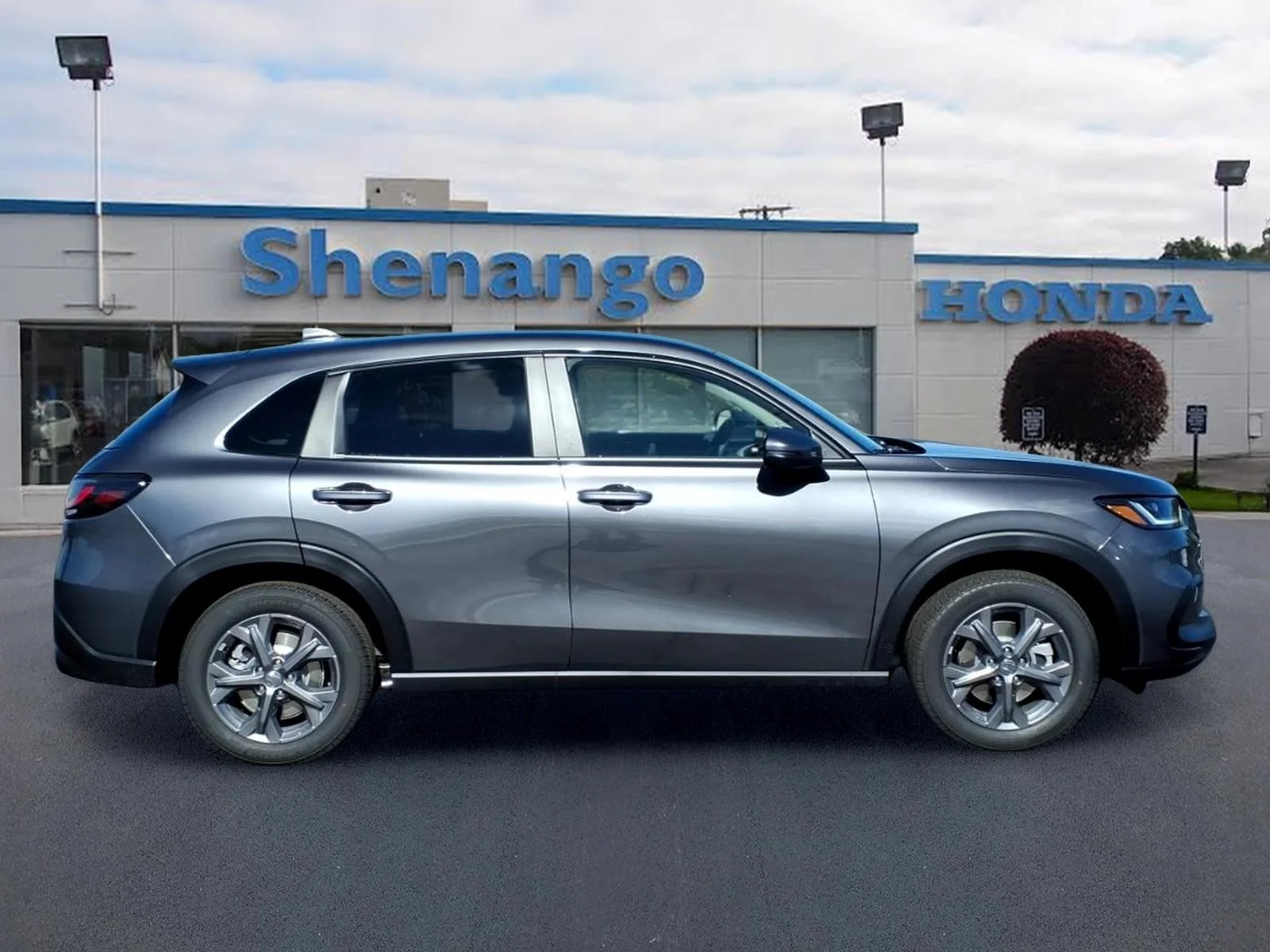 New 2027 Modern Steel Metallic Honda LX image 2